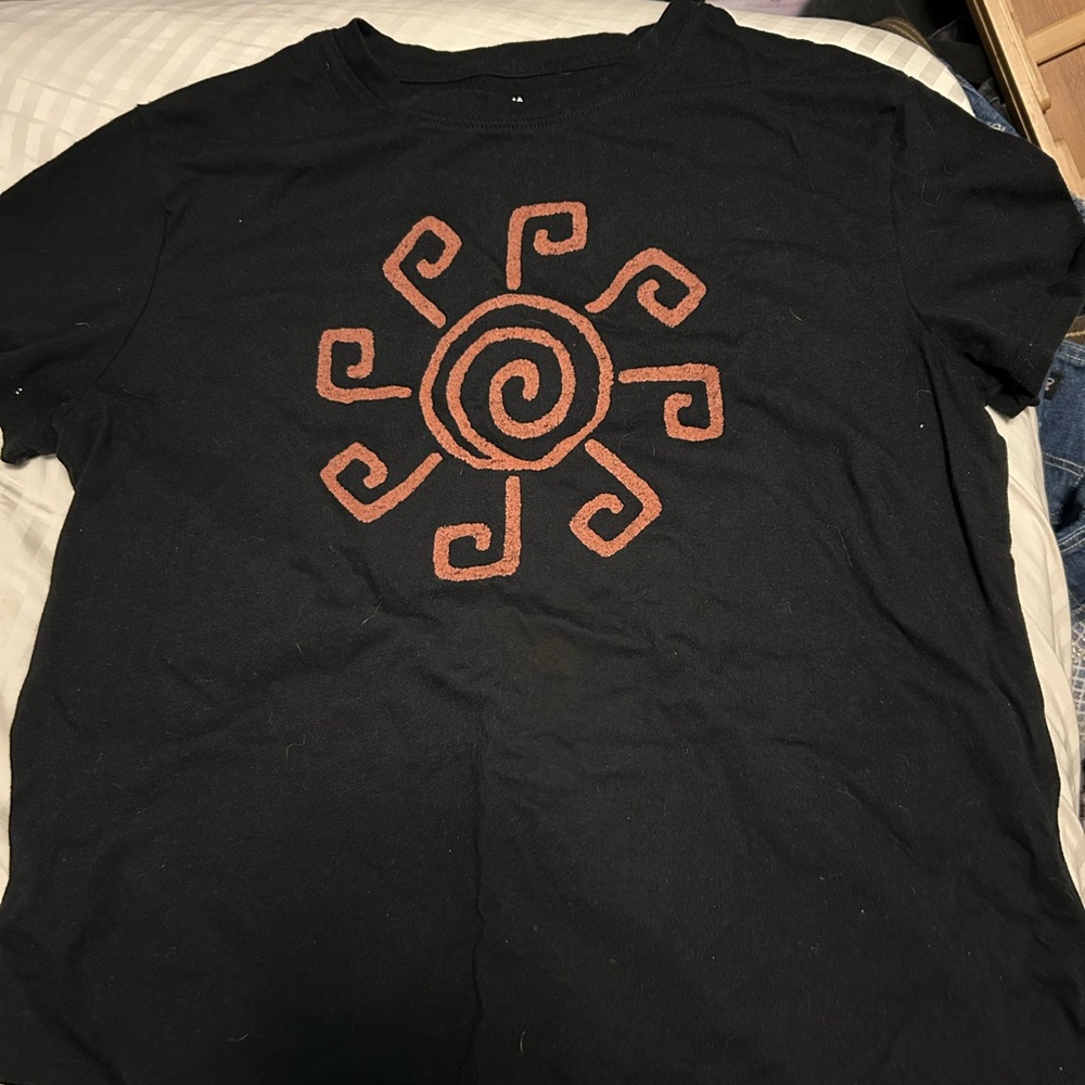 Black Graphic T-Shirt sonoma sun